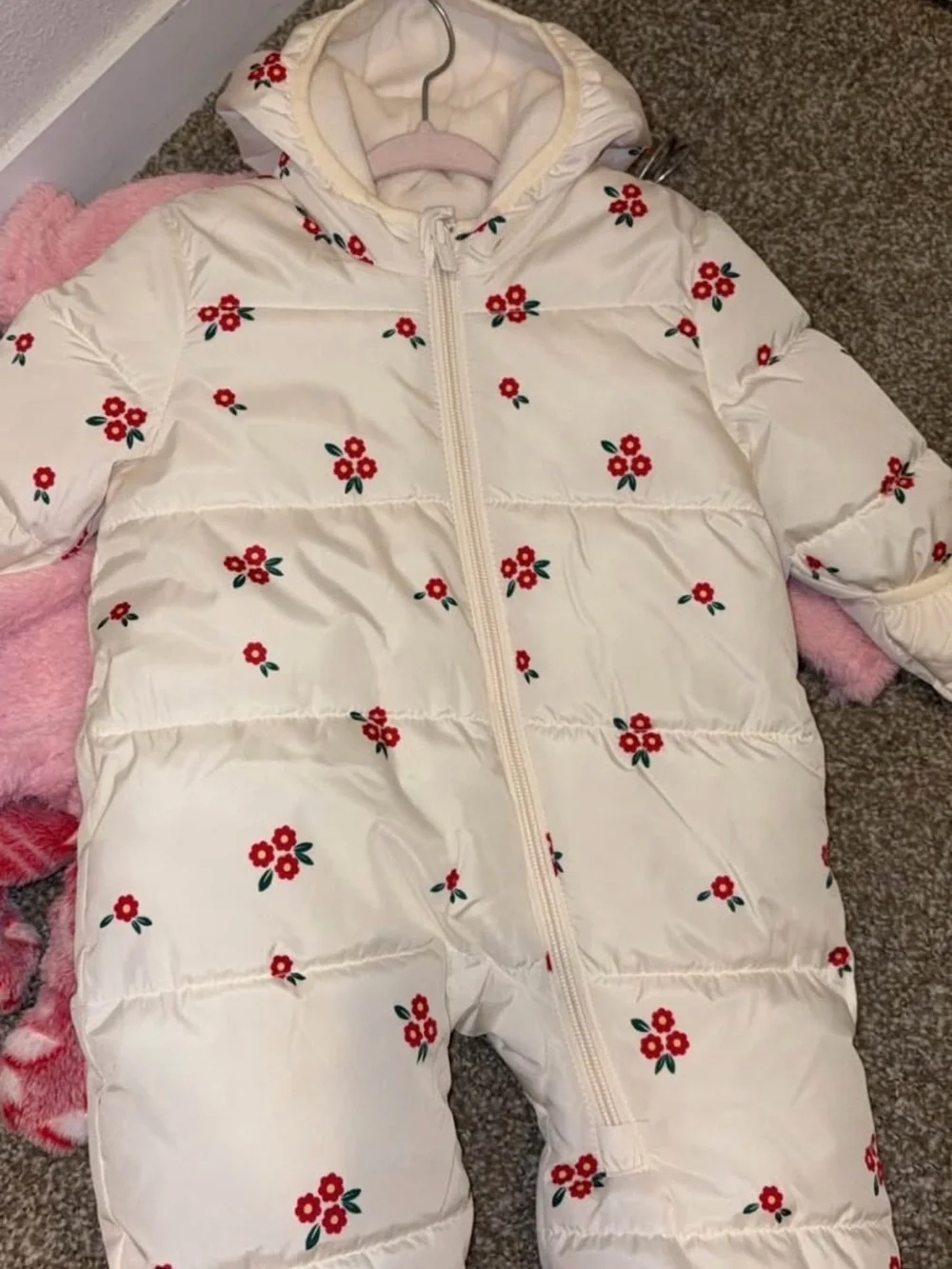 Old Navy Cream Floral Puffer One-Piece Snowsuit